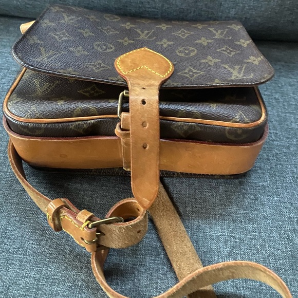 Authentic Louis Vuitton monogram Cartouchiere PM - Picture 4 of 5